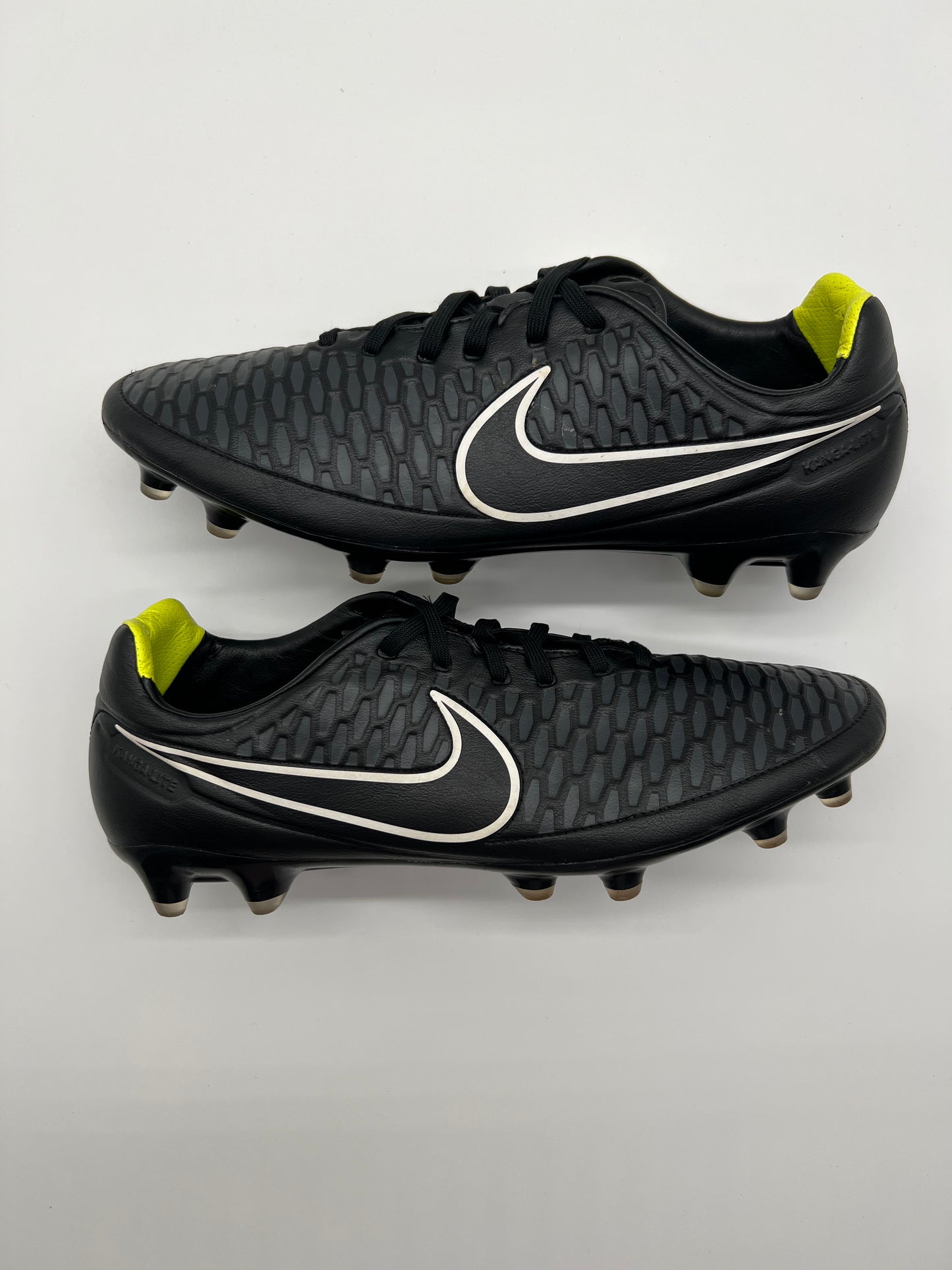 Nike magista Opus noir/blanc/vert