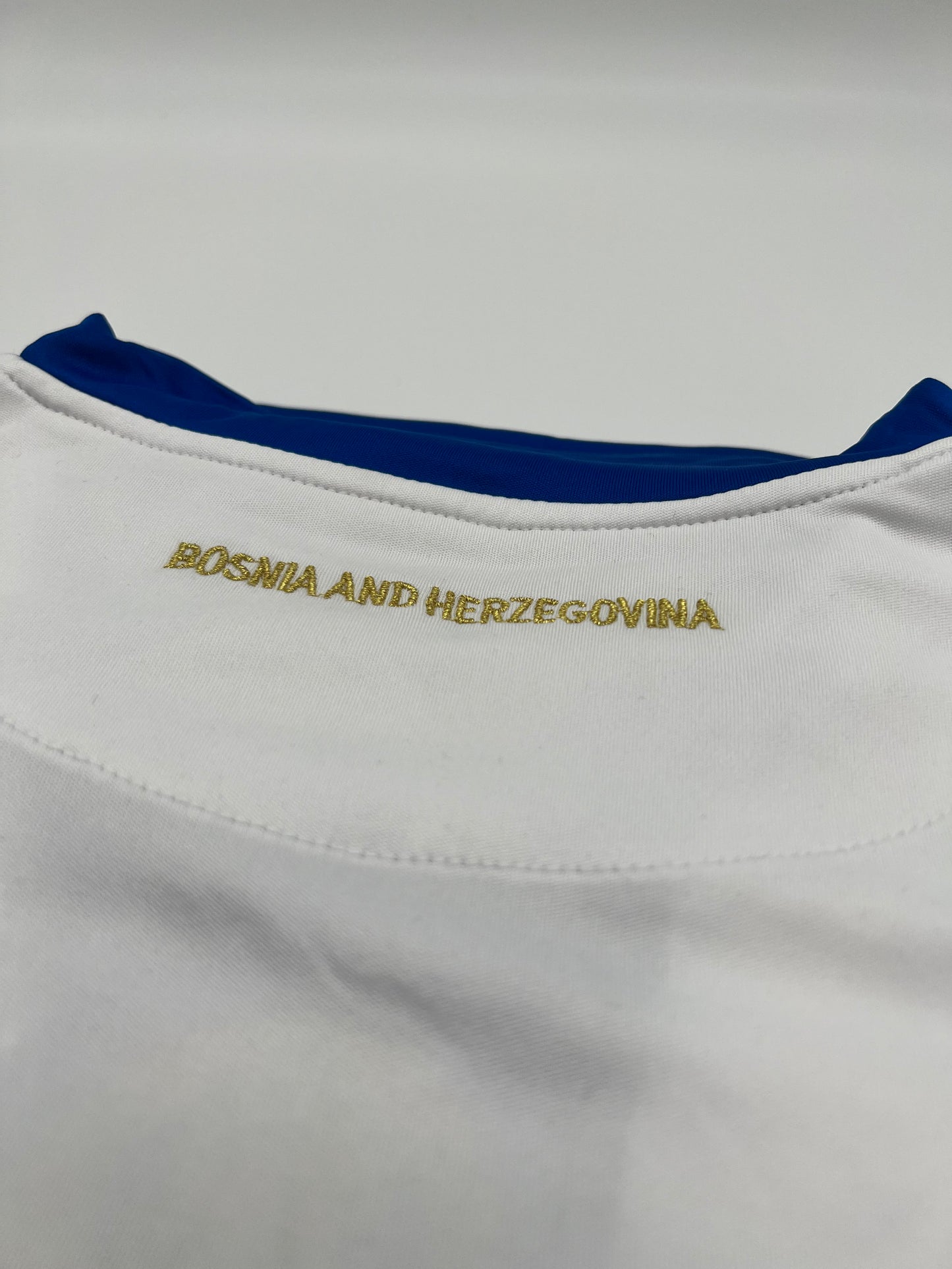 Maillot Bosnie-herzégovine blanc/bleu/or